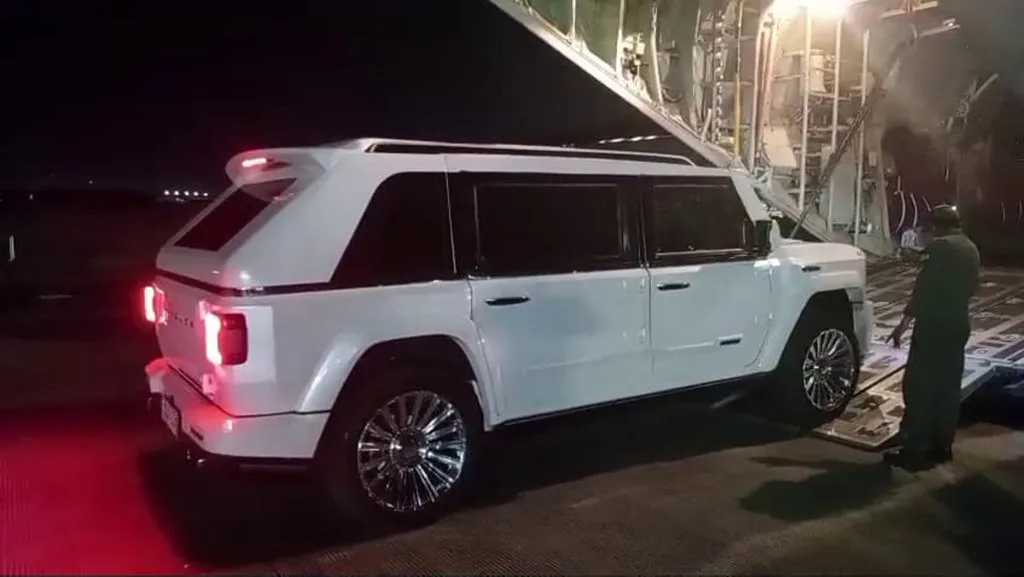 Maung Garuda Limousine Bikin ASEAN Melirik, Izin Limosin di Australia Berubah—Dunia Mobil Mewah Kini Berbeda!